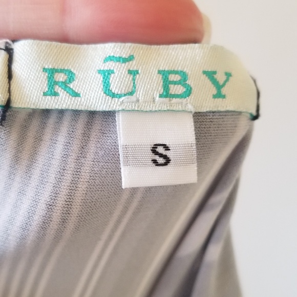 Ruby Halter Dress - Picture 4 of 7